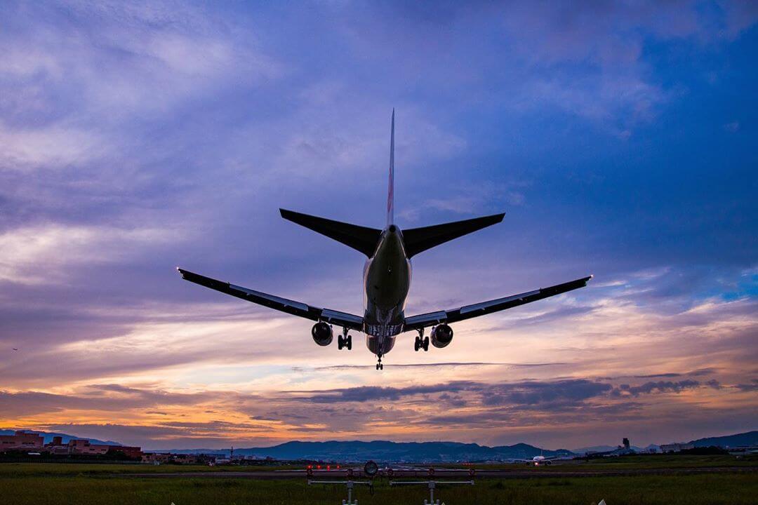 伊丹空港のヒコーキ撮影の名所、千里川土手の片岸が閉鎖。いよいよ本格化した豊中つばさ公園の整備工事AIRLINE web-月刊エアライン×航空旅行