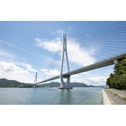 多々羅大橋、広島と愛媛を結ぶ890mの斜張橋が美しい