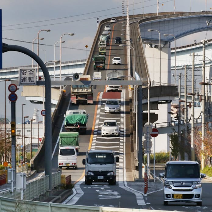 大阪港に架かるべた踏み坂なみはや大橋の写真素材226933258- イメージマート