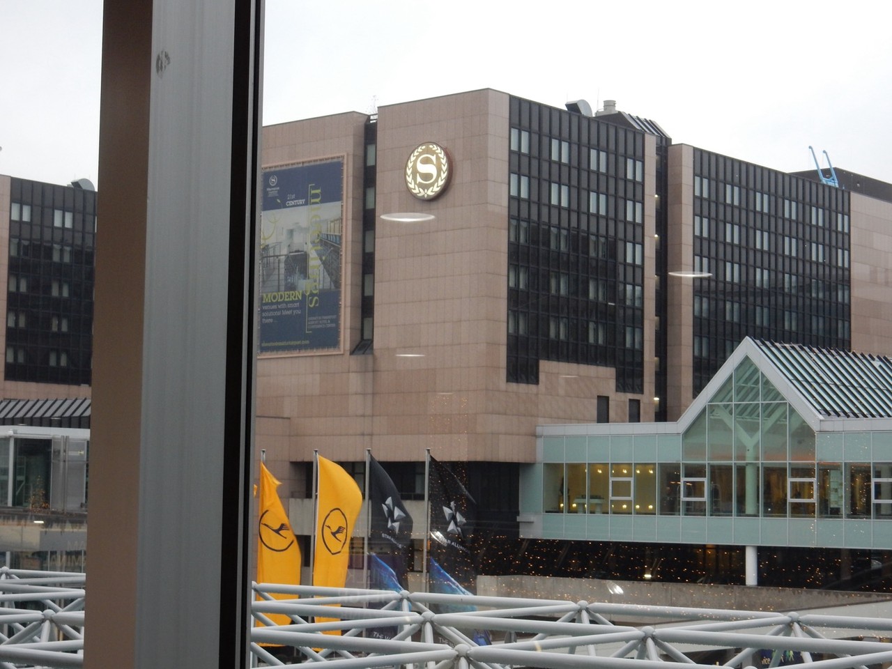 フランクフルト空港エリア ドイツ、フランクフルト・アム・マイン の人気ホテル