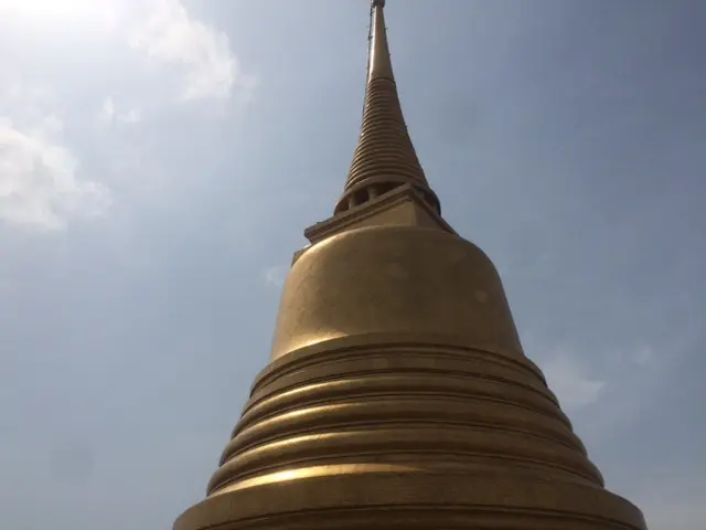 ワット・サケット 黄金の丘 ゴールデンマウンテン