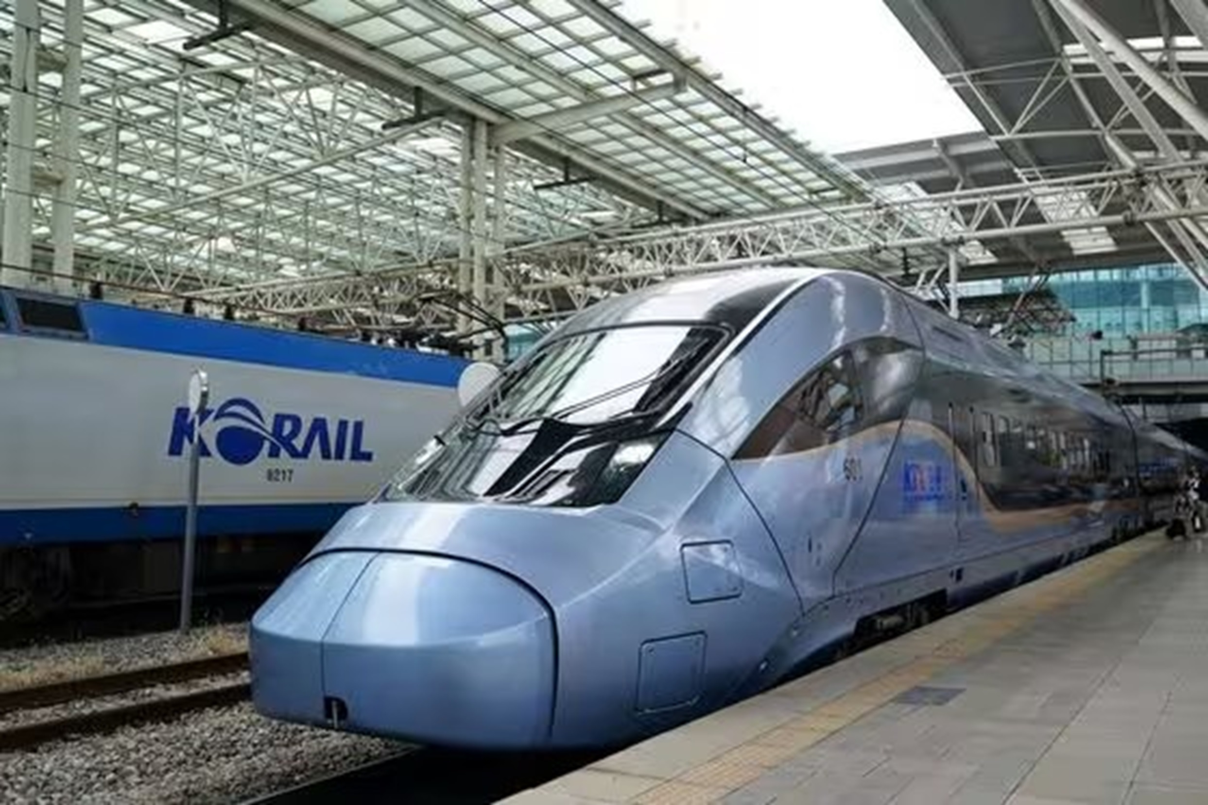 韓国の高速列車・KTXとSRTを乗り比べ～運賃・本数・ターミナル駅の違いは？rail20000.jpn.org