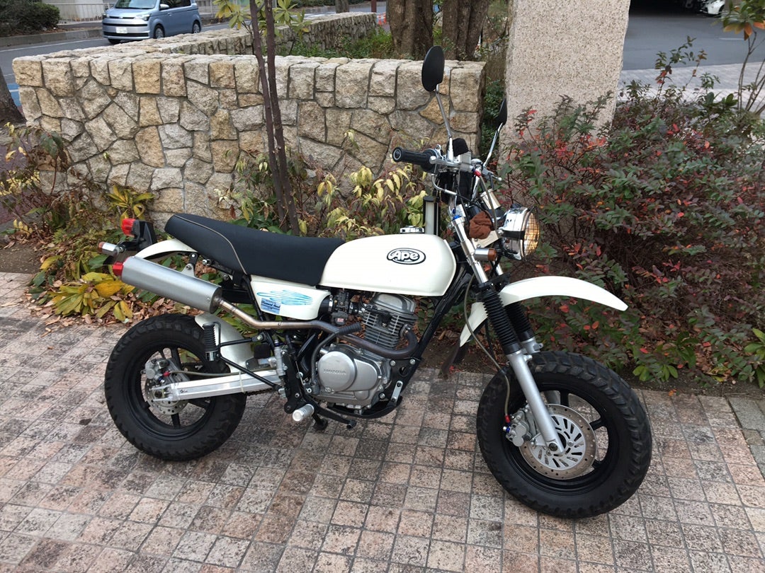 ホンダエイプ50 スクランブラーカスタム オフロード仕様ape50カフェレーサ
