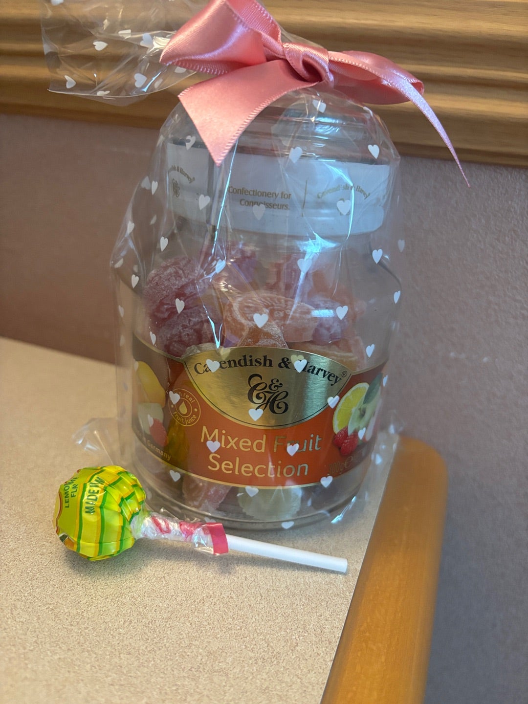 韓国雑貨 オーダーメイドで魅せる ネーム入りスマホグリップ