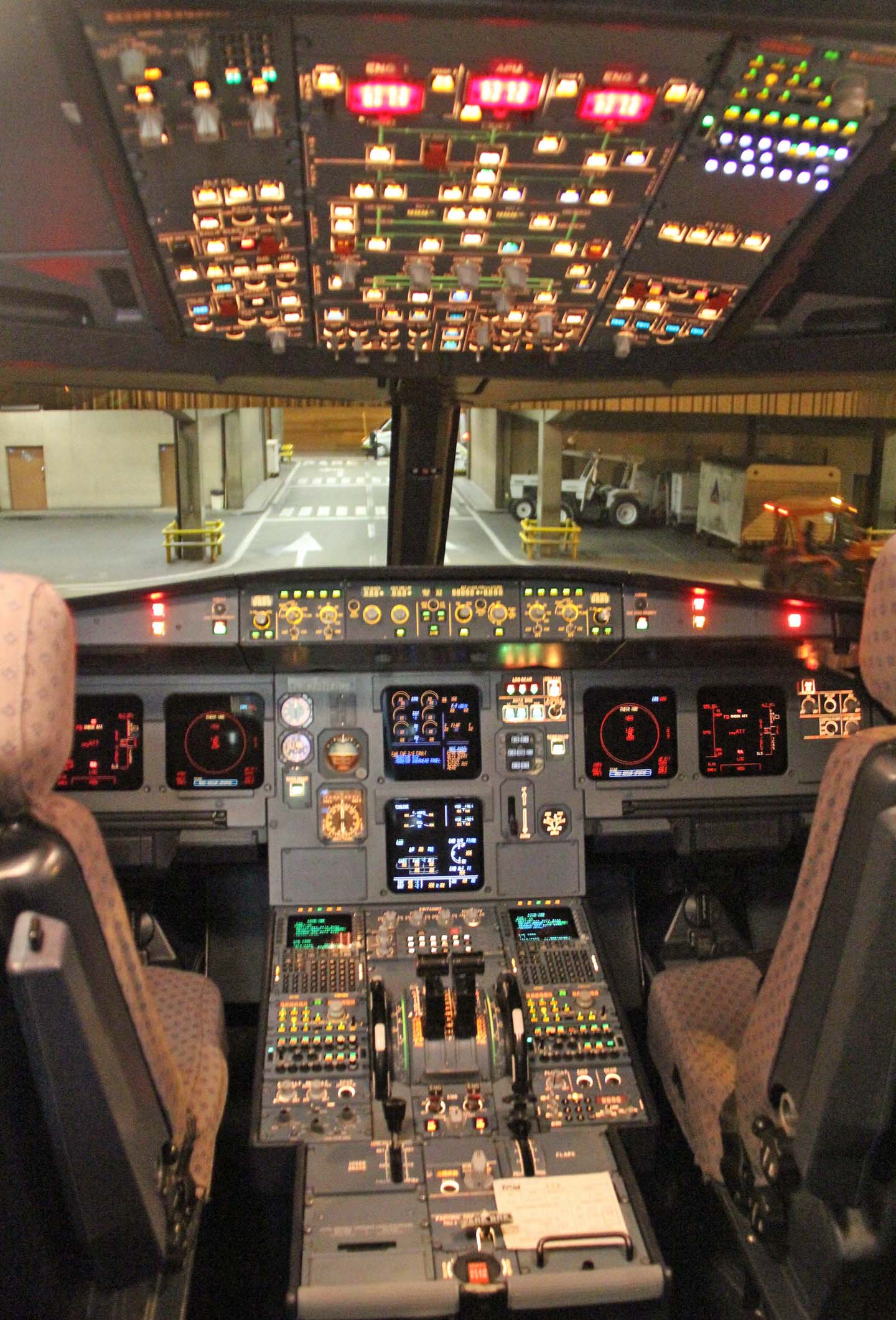 ふるさと納税５万円で航空機の操縦体験できます！ 希望者はパイロットも同席 品川区：東京新聞デジタル