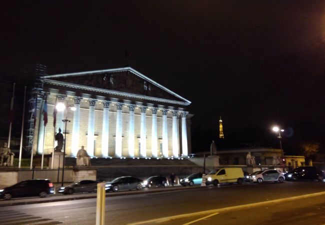 欧州旅行23日目パリ街歩き 「コンコルド橋とブルボン宮殿」』パリ フランス の旅行記・ブログ by