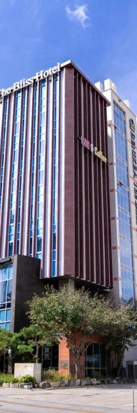 日本発片道クルーズと韓国の旅48 雲西駅・ デイズホテル＆スイーツ仁川エアポートここだけの話なんだけど