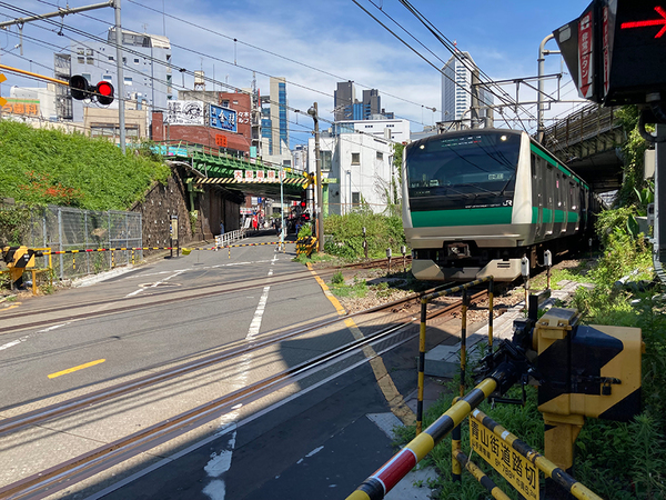 鎌倉高校前1号踏切『スラムダンク』青春の風景を感じる聖地