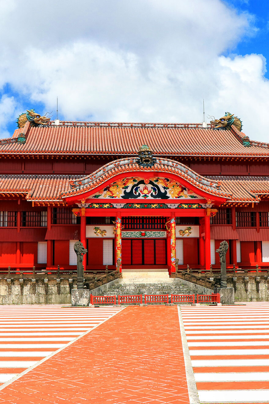 守礼門 しゅれいもん首里城 ‐ 琉球王国の栄華を物語る 世界遺産