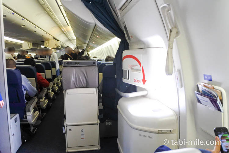 飛行機 国際線 の座席のおすすめはココ！メリット・デメリットまとめ