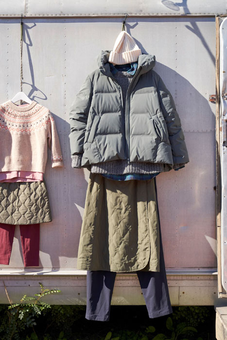 キャンプ向きの冬の服装12選♪12月1月2月別コーデ〜レディース編〜4MEEE