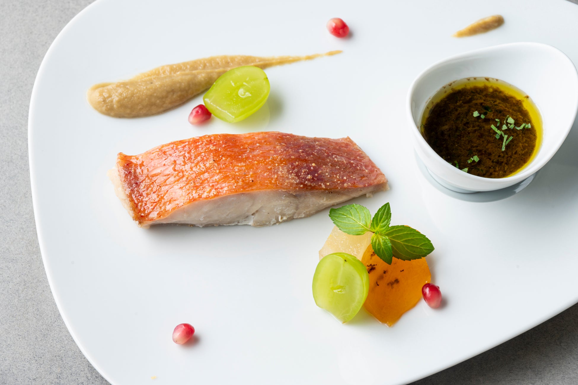 二子玉東地区にフレンチ「ラヴァン グゥ」－バスク地方料理と自然派ワイン -