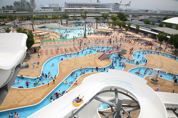 トム マッコール ウォーターフロント