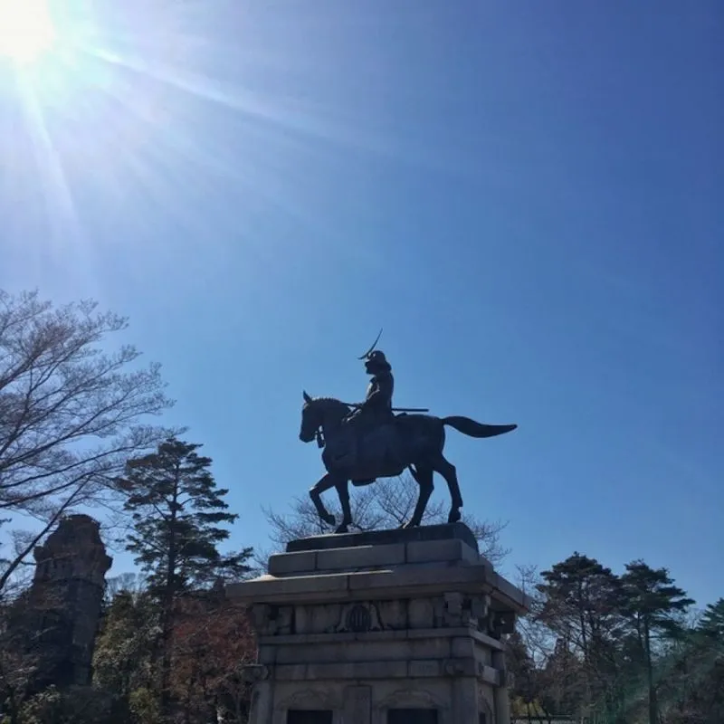 冬の子連れドライブ旅行にオススメの宮城県南観光スポット特集。雪景色や絵付け体験、子どもが喜ぶ遊び場、家族旅行におすすめの宿情報をご紹介します。東北ルート66