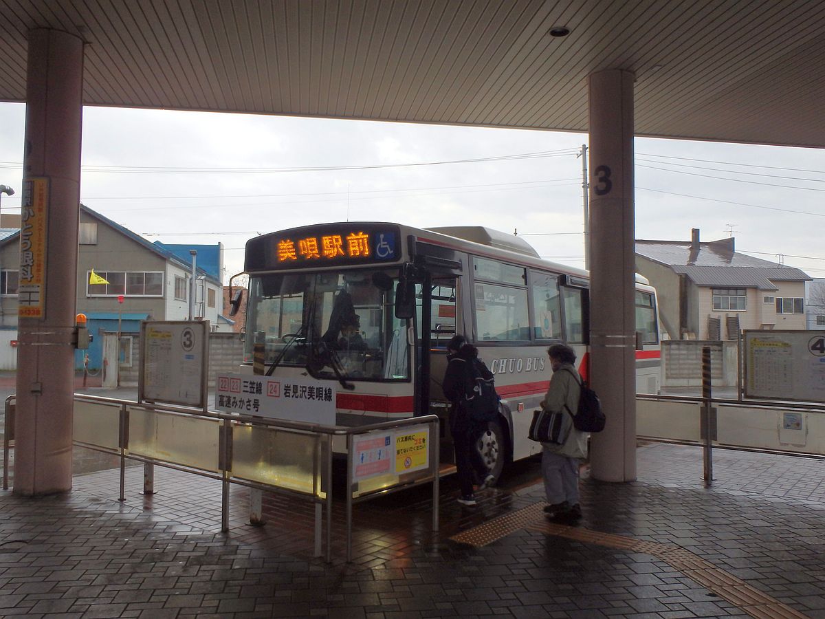 岩見沢駅 北海道函館本線、室蘭本線。2015年訪問『乗り鉄』中心ブログ 踏破編