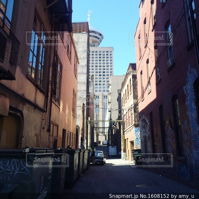 海外の裏路地の写真・画像素材-Snapmart スナップマート