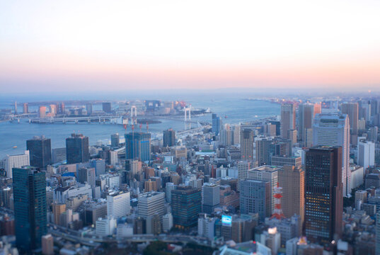 東京都が公表した“東京ベイeSGまちづくり戦略”のイメージパースが近未来的！！2040年代の湾岸エリアを舞台にした実行戦略！！ -首都圏 広域関東圏 の都市開発・再開発・TOD