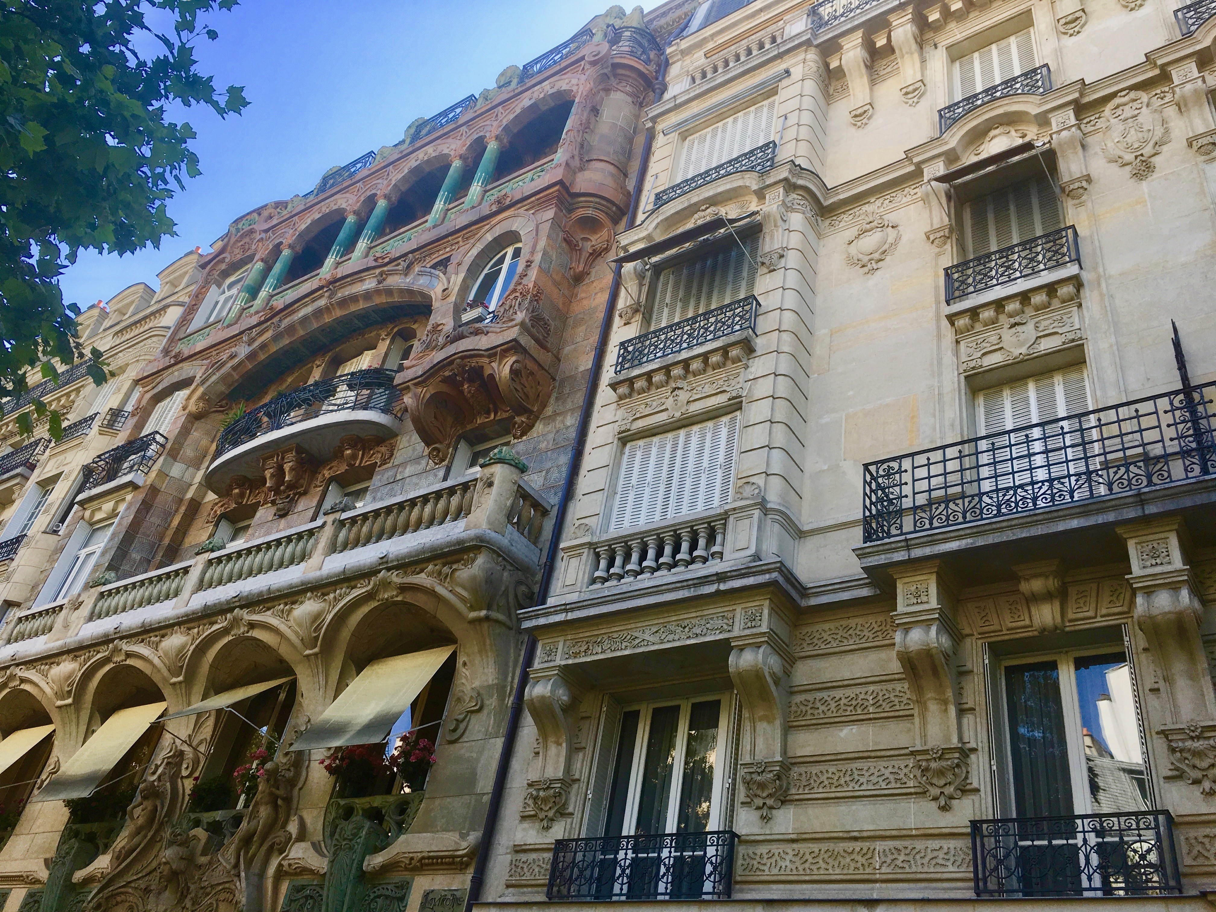 グレイッシュカラーで、パリのシックなアパルトマン風インテリアを実現！インテリアアーカイブス