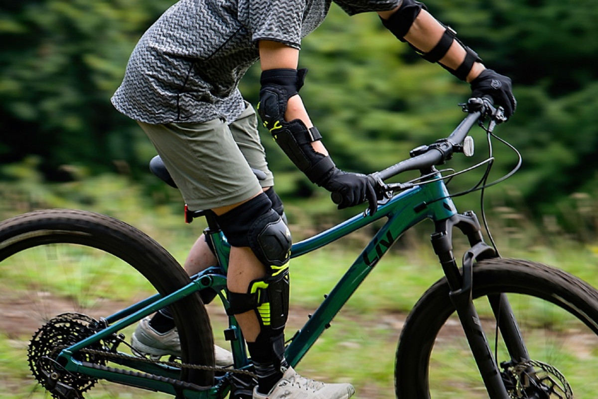 マウンテンバイクについて質問です。 - amazonででてきたC- Yahoo!知恵袋