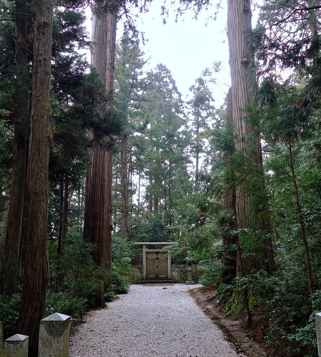 真野御陵 - 佐渡市 新潟県Omairi おまいり