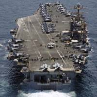 現在、3隻が西太平洋に展開中 —— アメリカの原子力空母を捉えた21カットBusiness