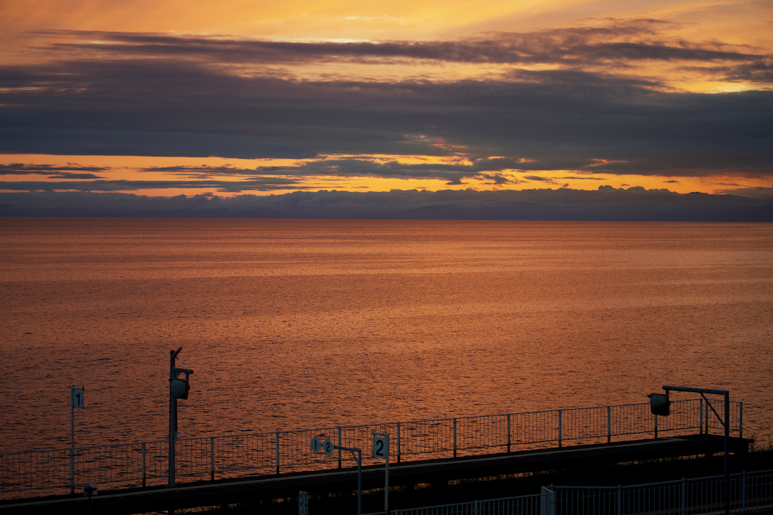 北舟岡駅海の見える駅