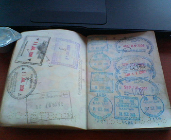 パスポートのスタンプを整然と押してもらうにはIBJ