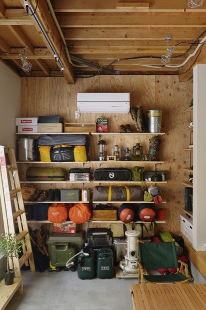 みんなのキャンプギア収納 あなたにぴったりの収納方法は？キャンパーたちのDIY収納棚を拝見キャンプ・アウトドア情報メディアhinata