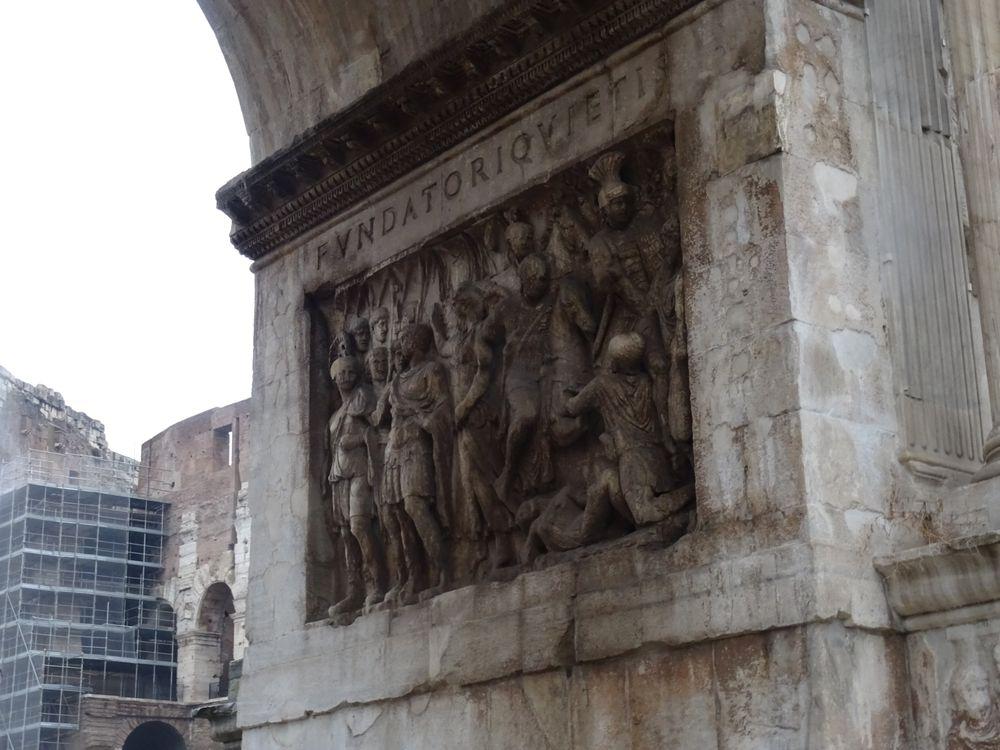 1,004 コンスタンティヌス凱旋門 Stock