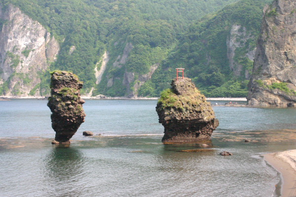 ゆきたかさんの投稿 えびす岩と大黒岩ことりっぷ