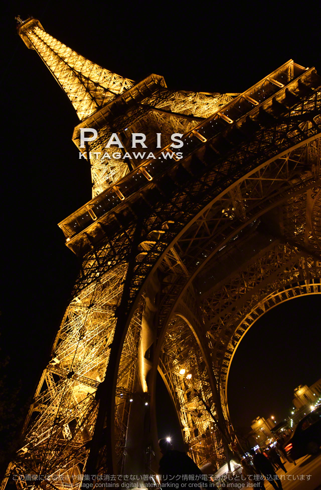 プレゼント付き！ エッフェル塔をもっとフォトジェニックに撮るスポットガイドPARIS mag パリマグ