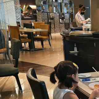 昨年開業した「インターコンチネンタルバンコクスクンビット」で朝食世界さんぽ