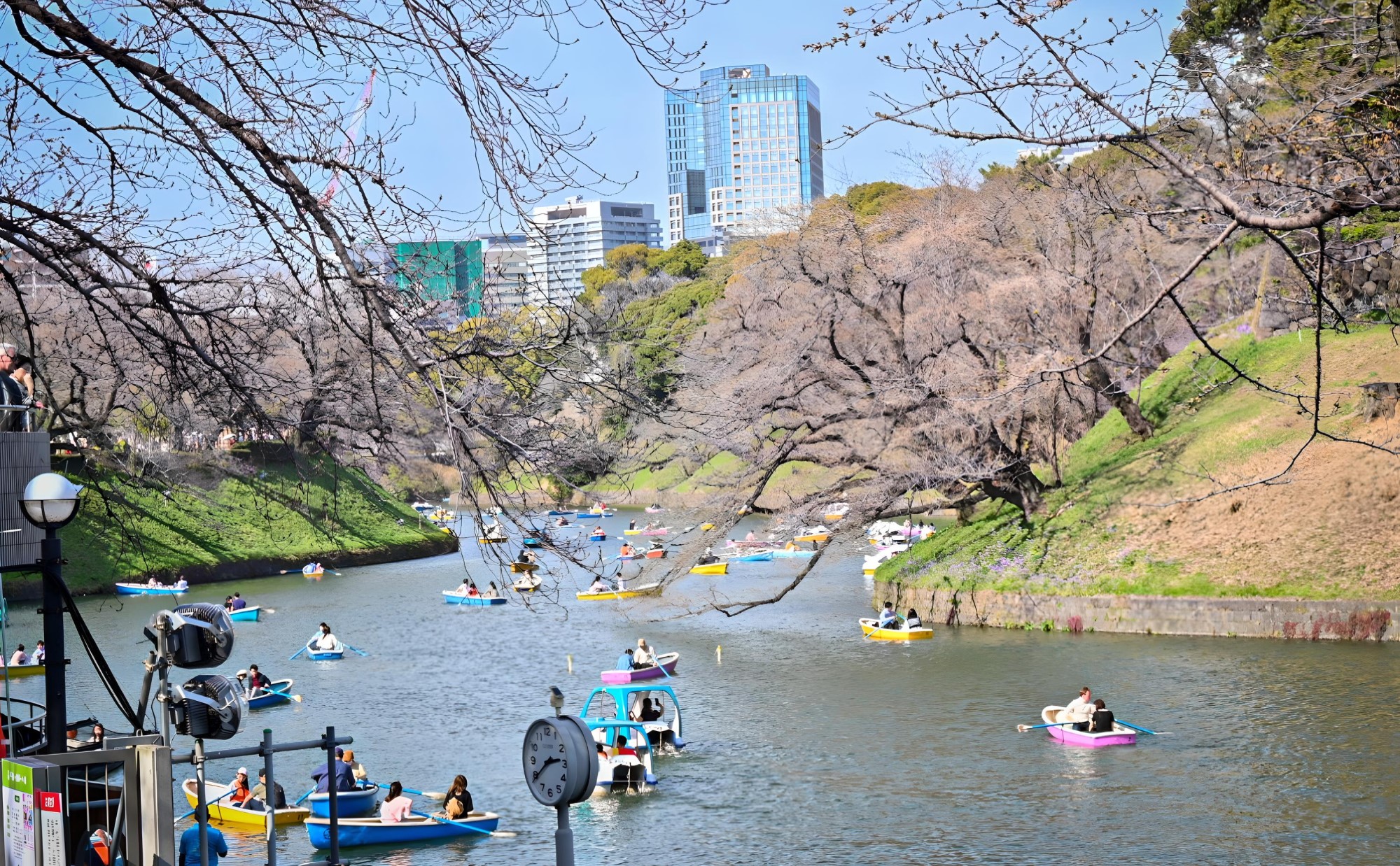九段下駅周辺の自然・名所こころから