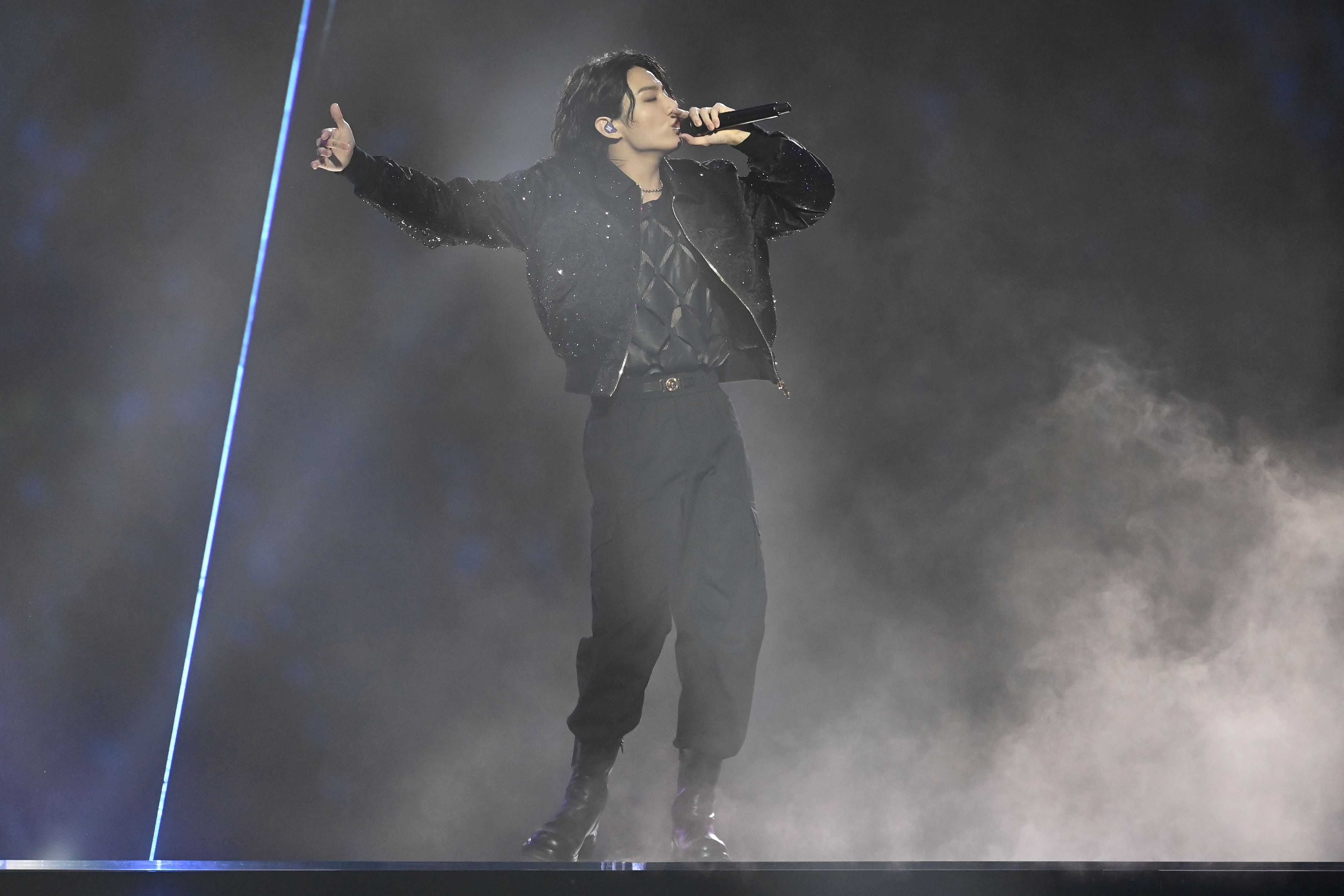 グク カタールでの様子グクテテの幸せを見守る