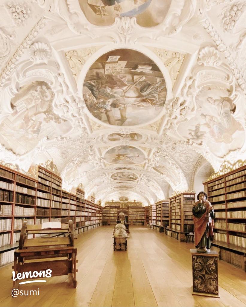 ストラホフ修道院 - プラハのおすすめ観光地・名所現地を知り尽くしたガイドによる口コミ情報 トラベルコ