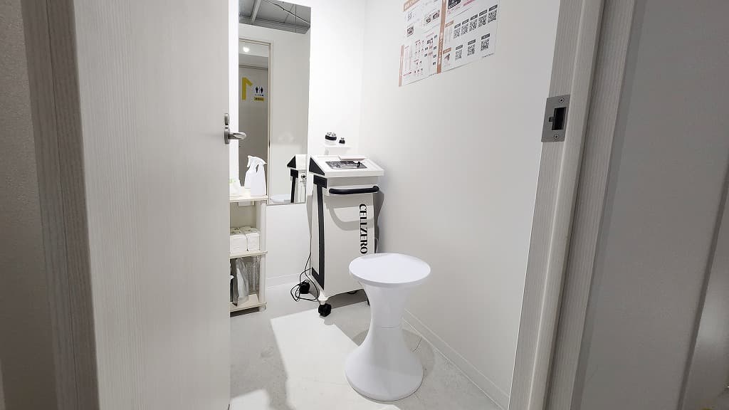 チョコザップ白浜の宮駅前店の口コミ・評判は？マシンや設備 駐車場、シャワー、トイレ、ゴルフ も写真付きで紹介！ユアフィット24