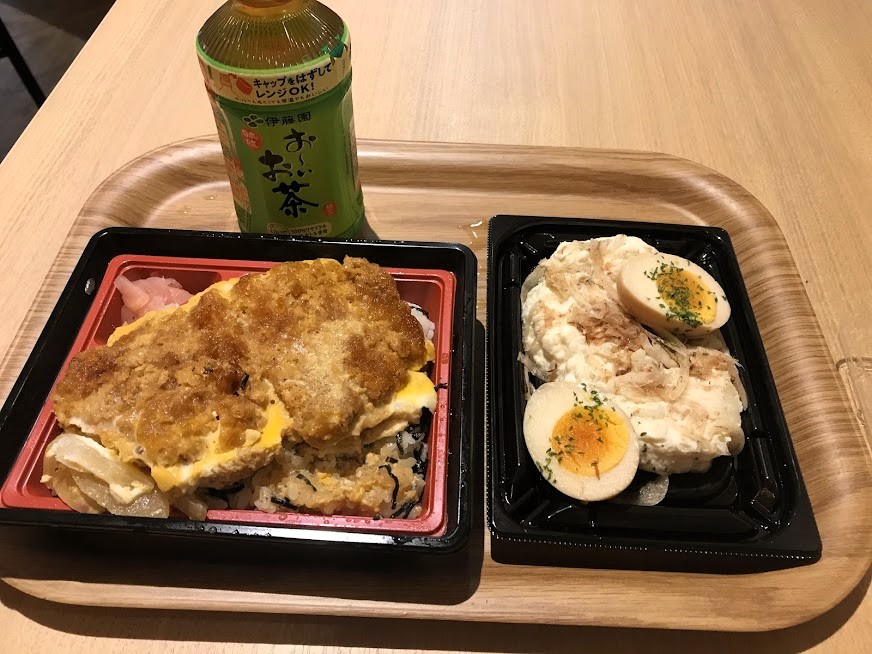 栄・セントラルパークにオープン『BASE COFFEE ベースコーヒー