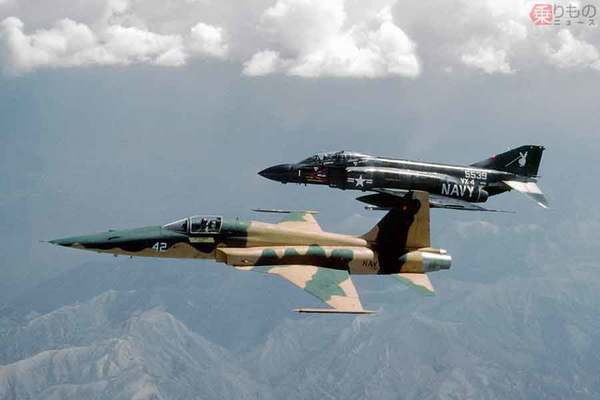 映画 トップガン マーヴェリック に登場する戦闘機2機セット