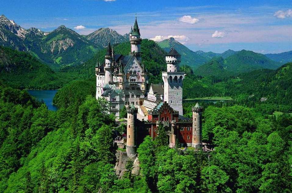 未使用中古イギリス・中央ヨーロッパビジュアルシリーズ 世界再発見 人々の暮らしが見える歴史、風土、国情が読める城を買いませんか？外国人もOK！イタリアで販売中の豪華な古城12選お金に関する海外の反応 お金の学校