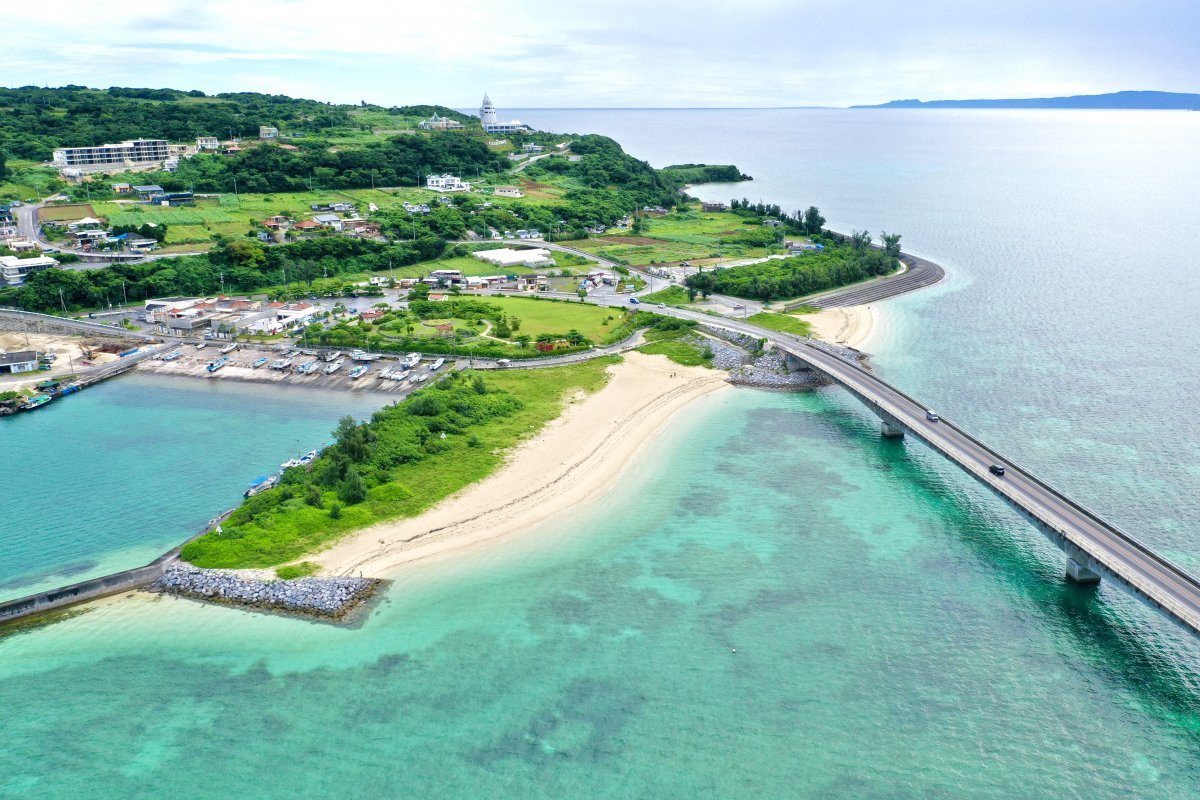 恋の島☆古宇利島へ渡るLove the life you live❤️