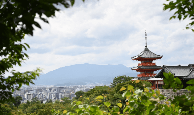 清水寺の絶景京都の世界遺産の観光見どころ
