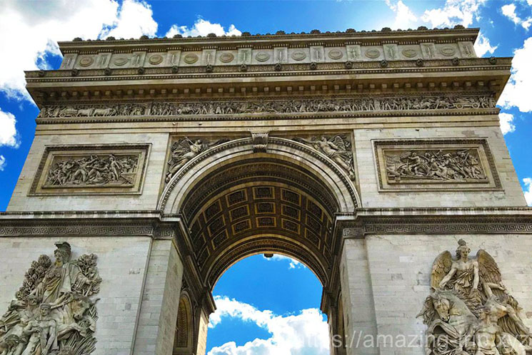 パリ観光 エトワール凱旋門の魅力のすべてフランスの象徴を解説