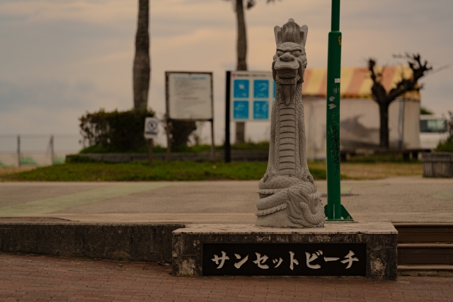子連れでプール遊び！0歳、3歳と北谷公園市民プールに行ったら激安で遊べた！Zion