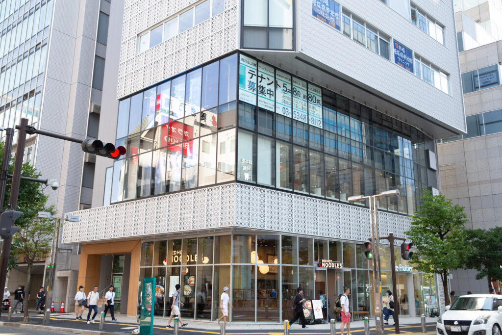 写真付川崎駅 タクシー乗り場 案内改札から東口・西口乗り場までの道順を解説！かなレポ川崎