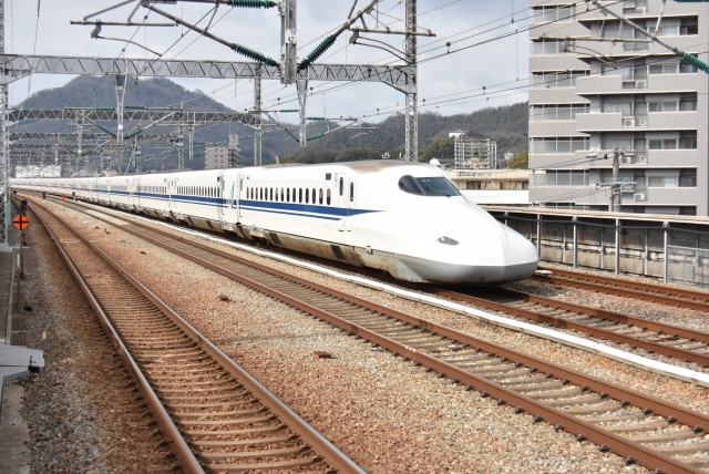 三原-新大阪 新幹線料金格安ランキング⇒往復6,800円お得！新幹線格安ガイド