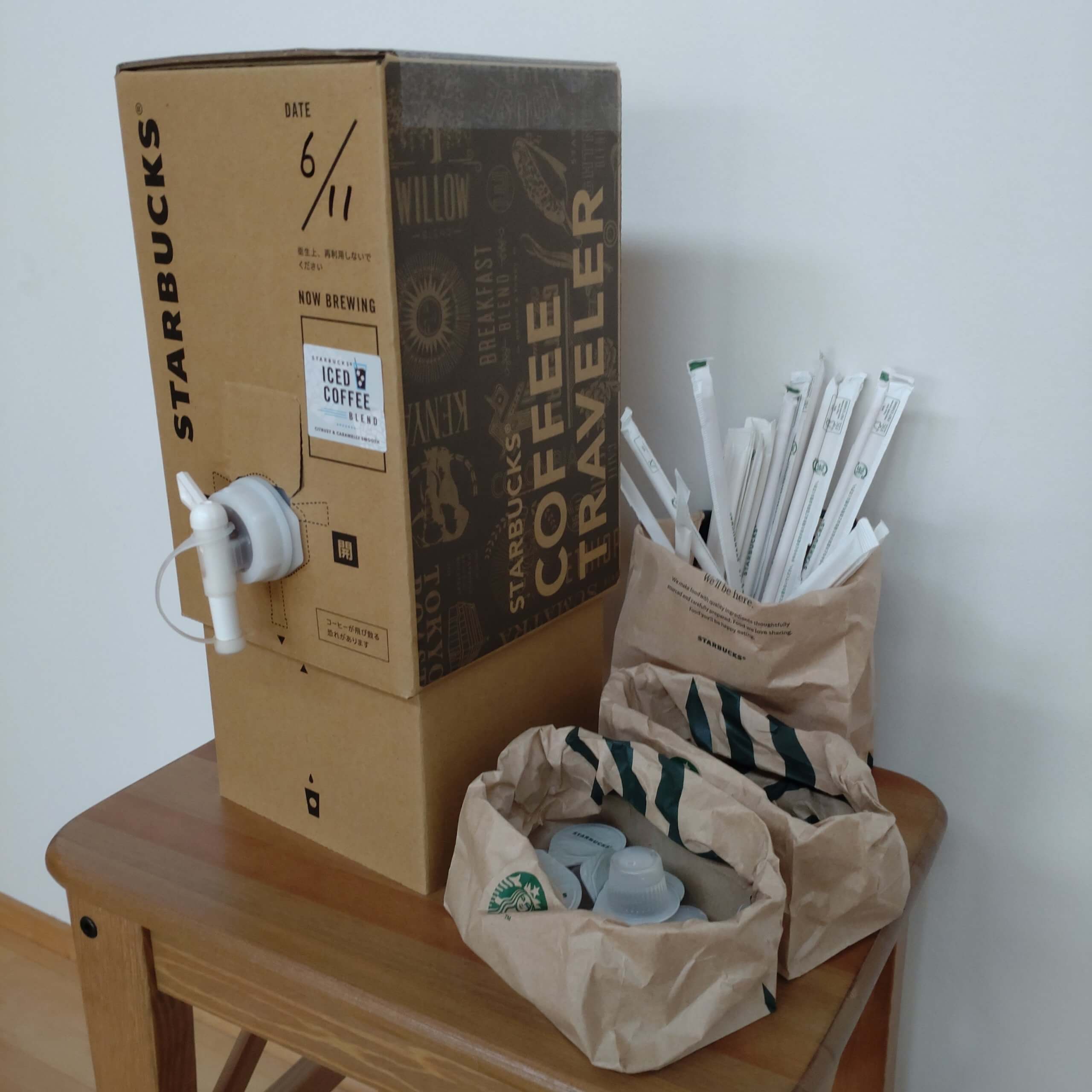 スタバ コーヒートラベラーの商品を使ったおしゃれなインテリア実例RoomClip ルームクリップ