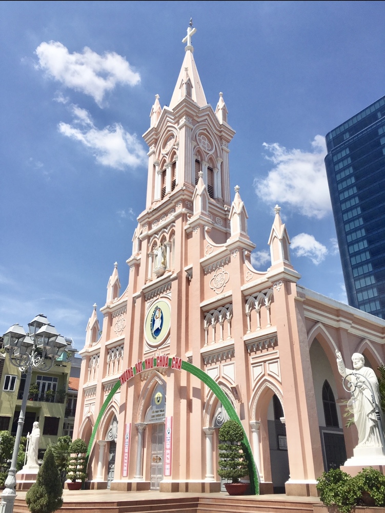 ベトナム旅行記4 ダナン街歩きのススメ大聖堂・市場・スーパーローカル体験Maiko