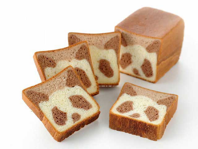 上野土産にぴったり「でんぐりがえしもなか」と「ぱくぱくパンダまんじゅう」。 記事「 上野駅限定