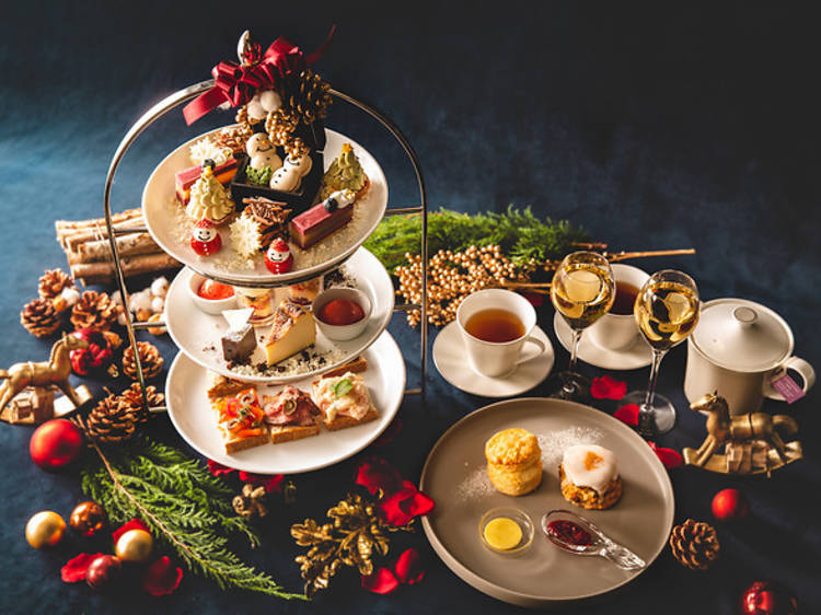 ドバイの他モルディブやロンドンにも展開する 各ジュメイラ・ホテルでクリスマスから新年にかけて “ジュメイラ”的フェスティブ体験を提供ジュメイラ・ホテル＆リゾート