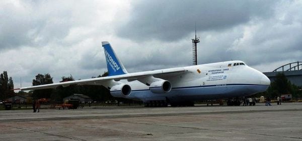 世界最大の航空機、再び空を飛ぶ日は来るか 1 3- CNN.co.jp